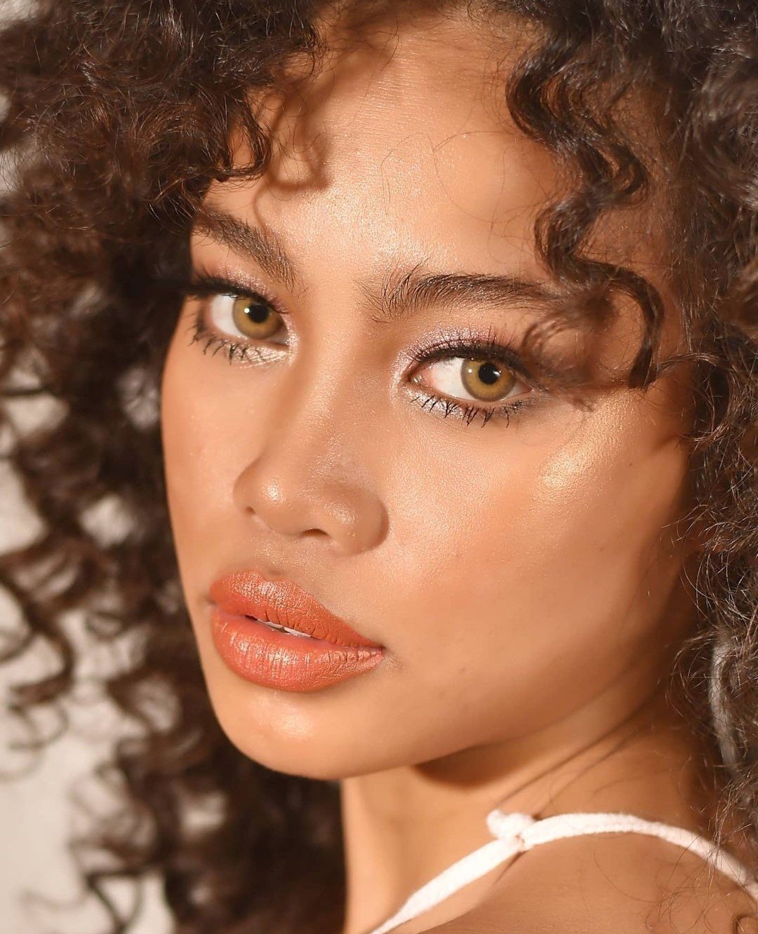 INMIX® Himalaya Hazel Color Contact Lenses (12 Months)